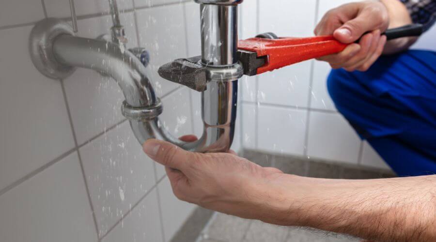 Leak Detection Services in Rumely, MI